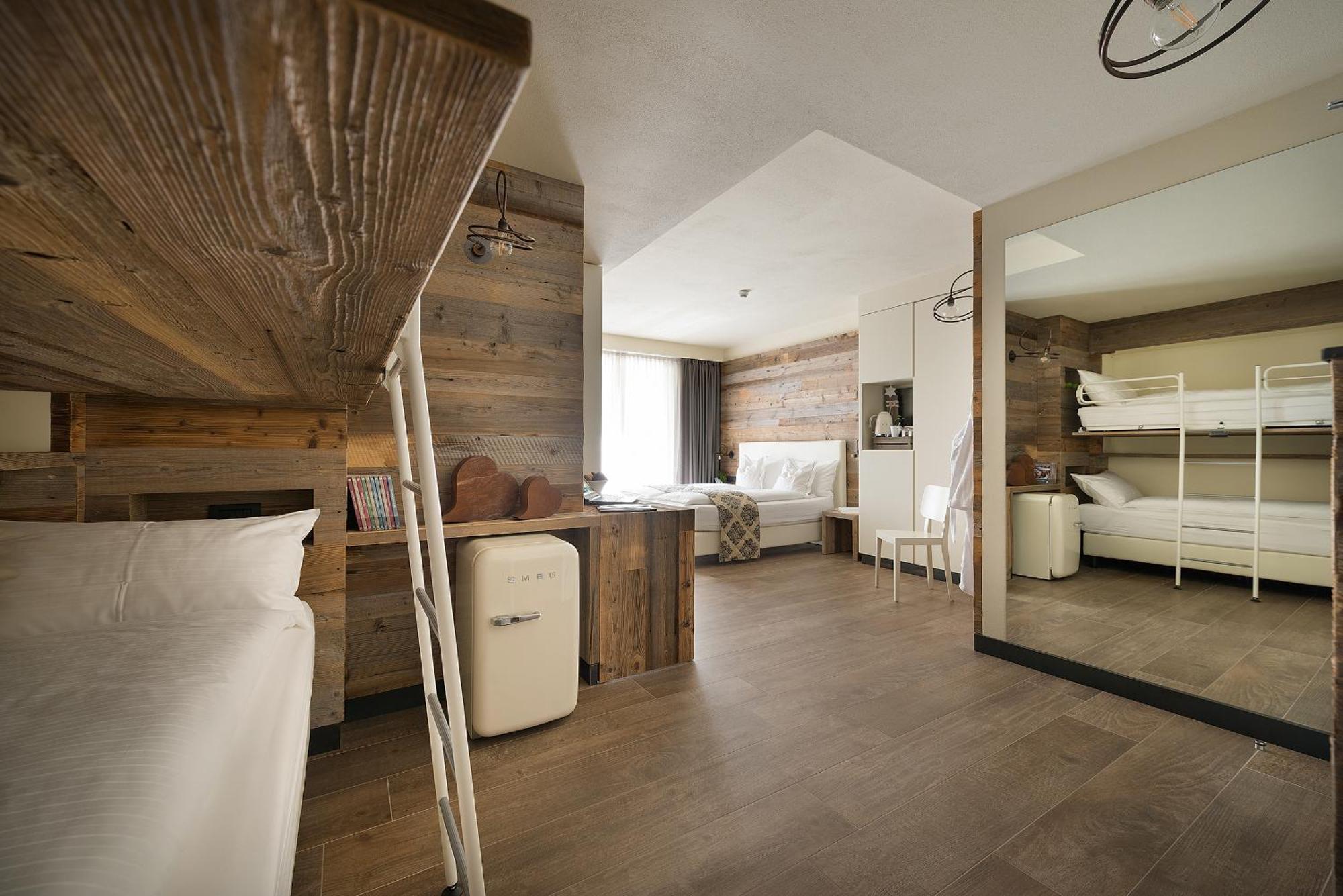 Hotel Sporting Family Hospitality Livigno Ruang foto