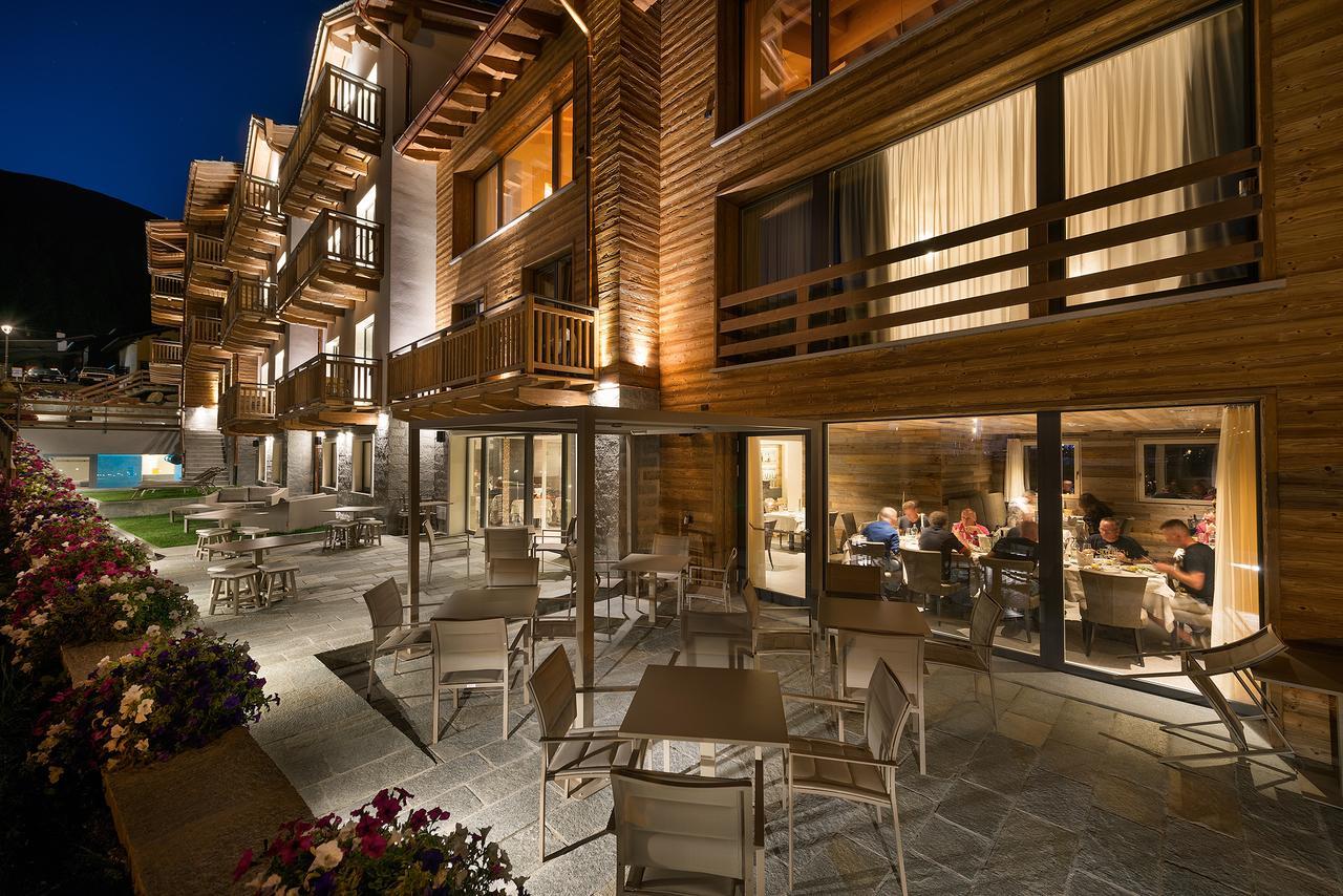 Hotel Sporting Family Hospitality Livigno Bagian luar foto