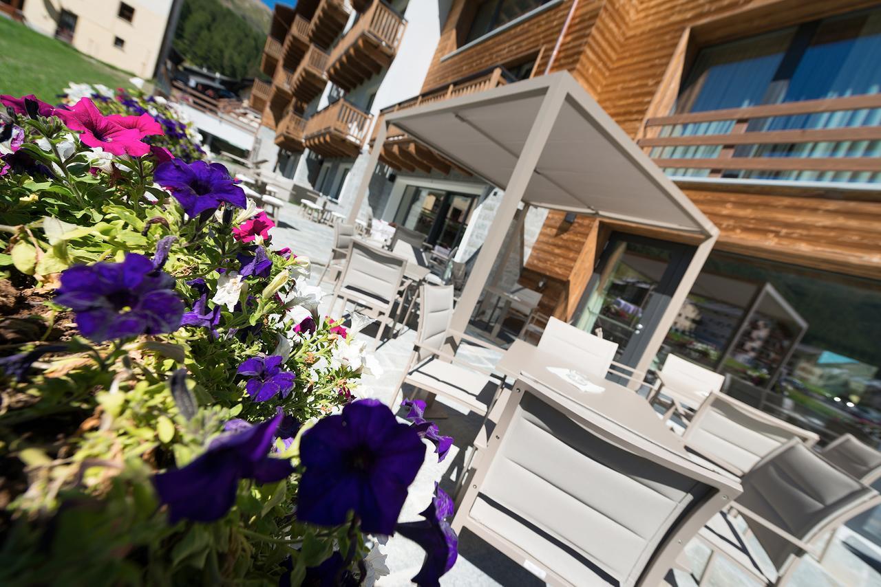 Hotel Sporting Family Hospitality Livigno Bagian luar foto